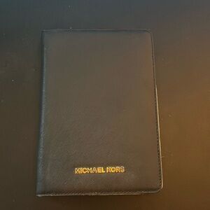 Michael Kors e-reader case